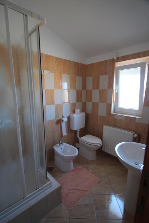 Apartments Miani Novigrad Istria Habitación foto